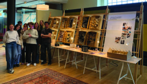 Lire la suite à propos de l’article Les DNMADE 1 Espace – Petite Echelle Architecturale exposent leurs projets de scénographie à La Ferme du Buisson.